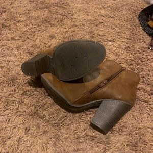 Fergalicious Ankle Booties Brown 8M